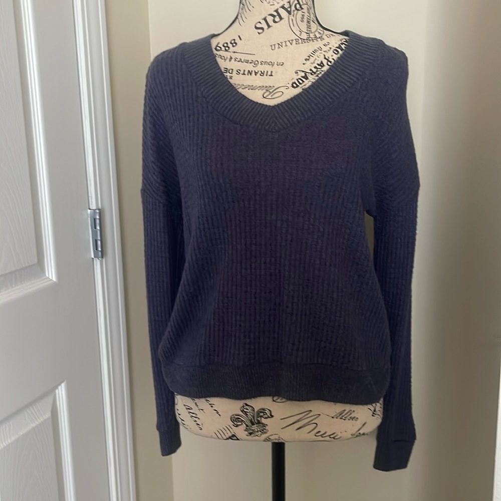 Blue soft sweater new with tags new worn